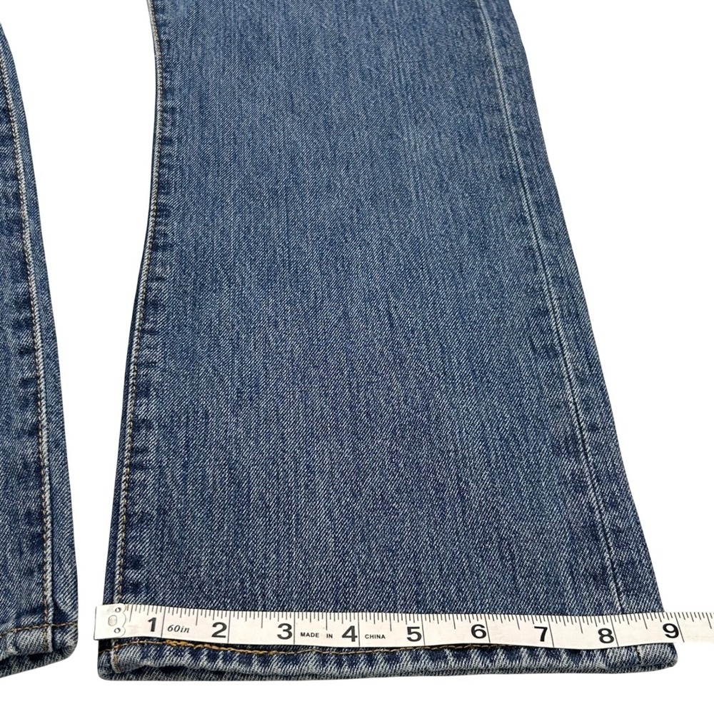 Levi Strauss 501 Mens 36x30 Button Fly Jeans Blue Denim Straight Leg - Picture 9 of 11